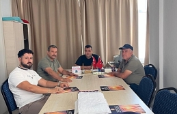 Mersin Engelsiz Tekstil Atölyesi’nde İş Birliği Ziyareti: Gülnarlı ve Demir Bir Araya Geldi