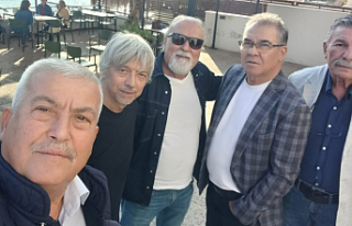 Silifke Lisesi 1976-77 Mezunları, 48 Yıl Sonra Duygusal...