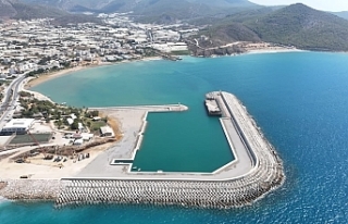 Aydıncık Yat Limanı Projesi Tartışması Büyüyor:...