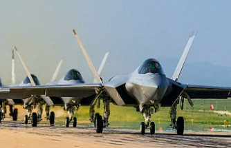 Pakistan’da Stratejik Dönüşüm: 2026’da J-35 ve Hangor Sınıfı Denizaltılar Envantere Giriyor